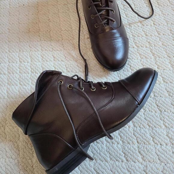 Shoes - Comfortview Women's Brown Boot